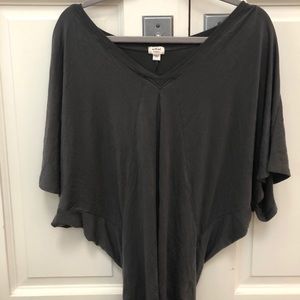 Aritiza/Wilfred Oversized Grey V-Neck Shirt!